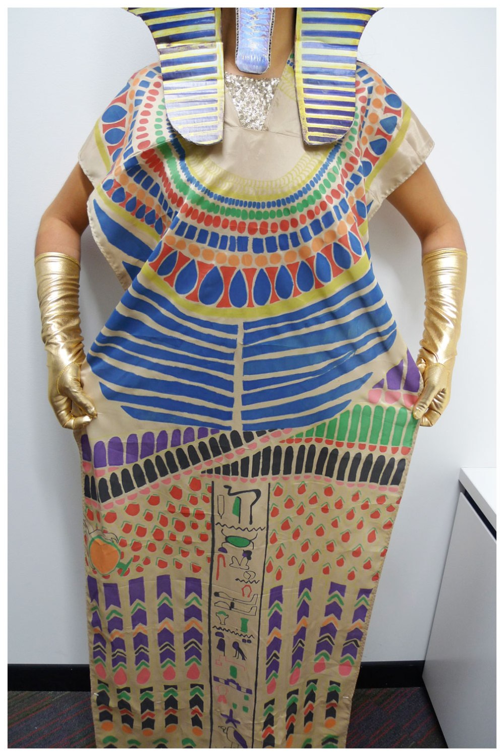 Tutankhamun tomb pattern