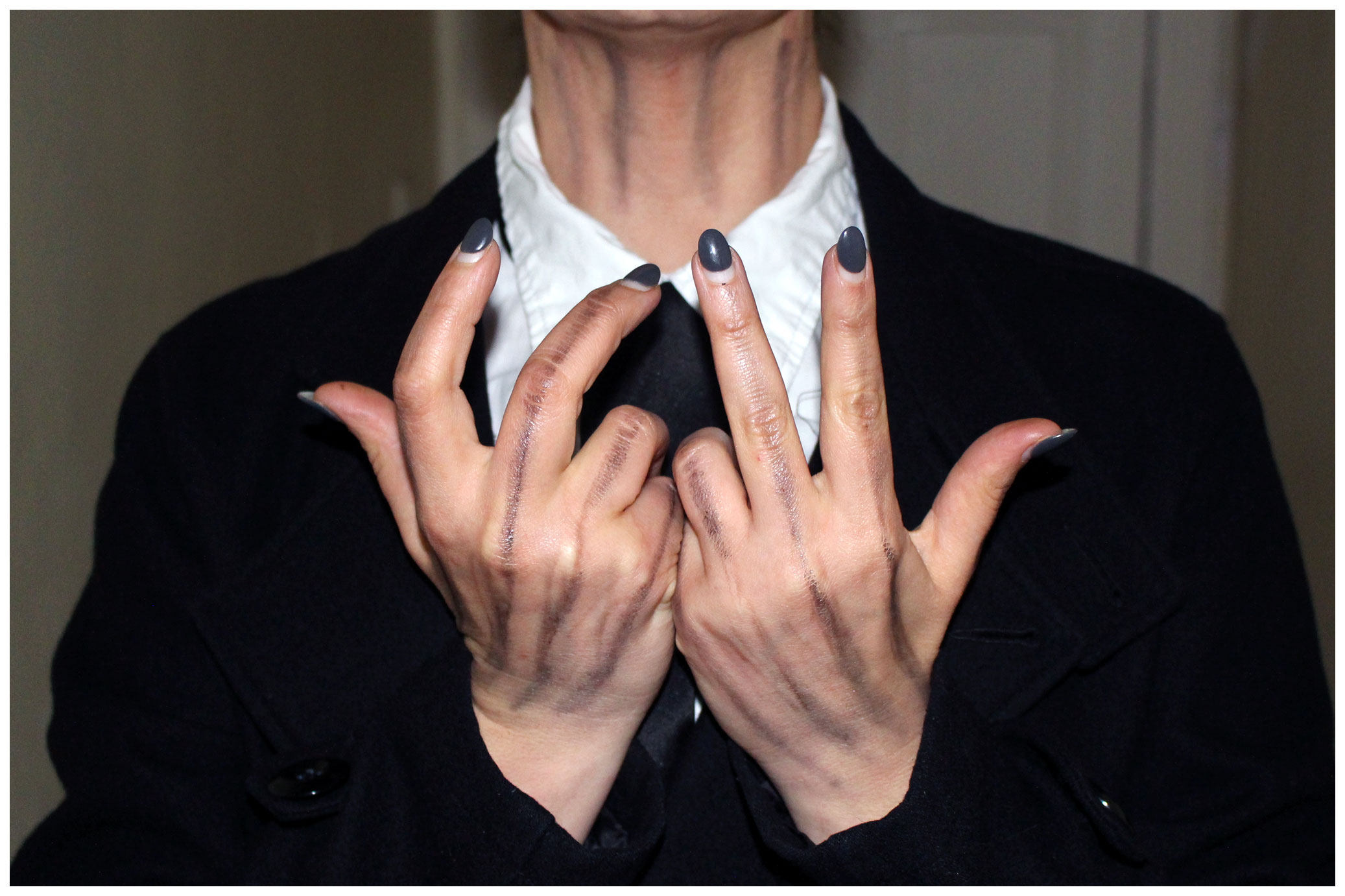 Buffy Hush Gentlemen Hands