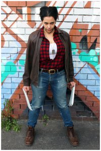 Wolverine Logan costume