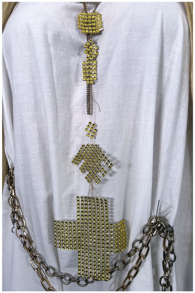 Moira Rose Schitt's Creek Celebrant/Pope Costume Gold Necklace